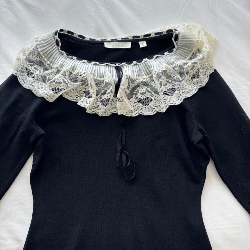 Doen black merino wool long sleeve dress with white lace collar and cuffs - Picture 2 of 5